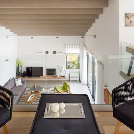 Gm - Karga & Nova Villa *